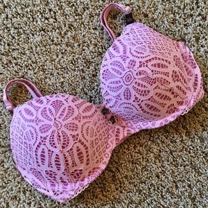 Victoria’s Secret Push-up Bra 32C